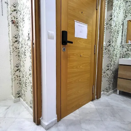 Reservaloen Mariano De Cavia Appartement *