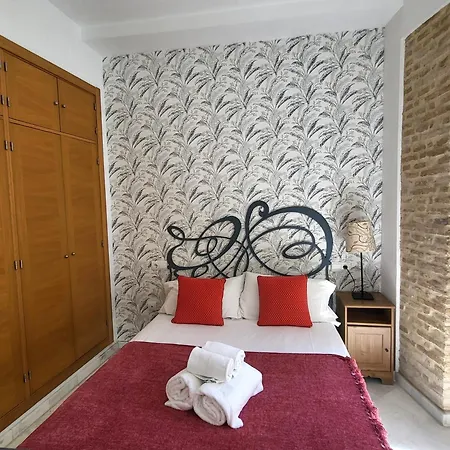 Reservaloen Mariano De Cavia Appartement *