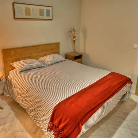 Reservaloen Mariano De Cavia Appartement *