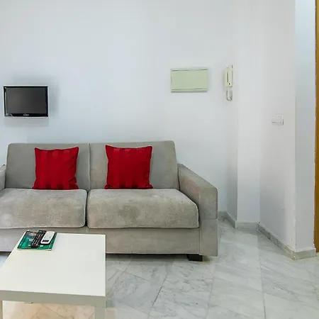 Reservaloen Mariano De Cavia * Siviglia