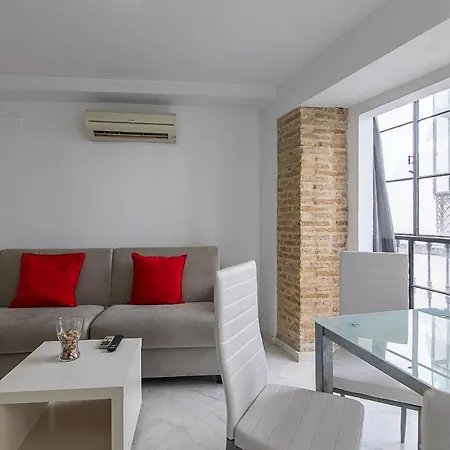 Reservaloen Mariano De Cavia Apartament